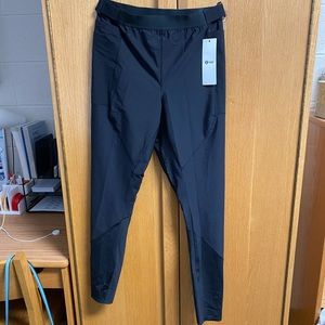 Esker Tight Lululemon leggings